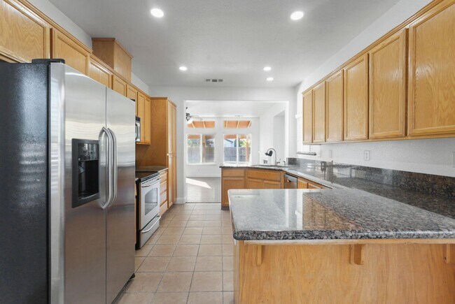 Foto del edificio - Beautiful 4 Bedroom 3 Bath home in Riverbank