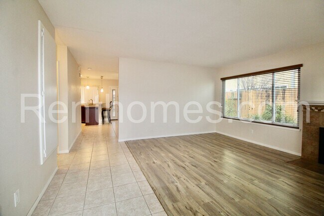 Building Photo - Mira Mesa, 8959 Canis Ln, Rmdld, Dual Pane...