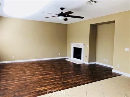 Foto del edificio - 7093 Barwick Ct