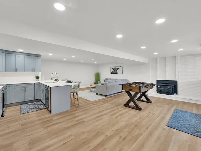 Building Photo - 10852 S Star Pine Dr