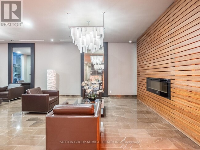 Building Photo - 21 Nelson St