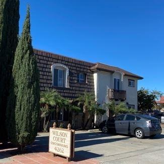 Foto del edificio - 4262 Wilson Ave