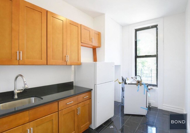 Floorplan - 2111 Third Avenue
