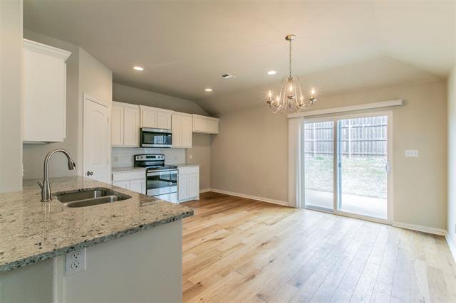 Building Photo - 3707 Brookstone Dr