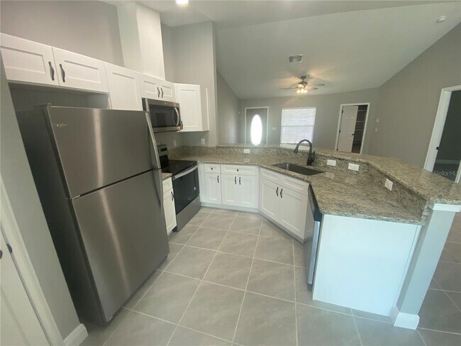 Foto del edificio - 8472 SE 156th St