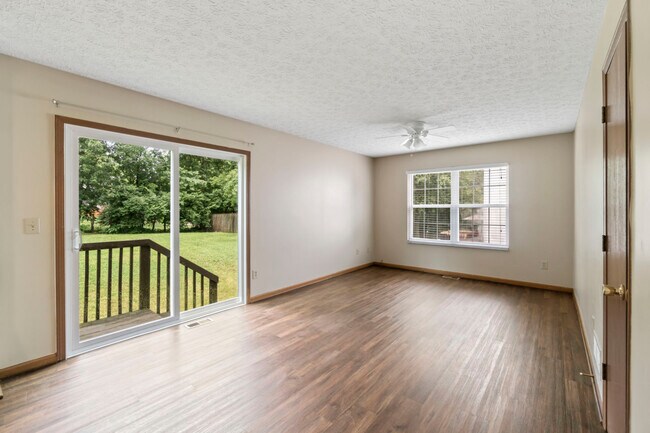 Building Photo - 473 Wynridge Drive