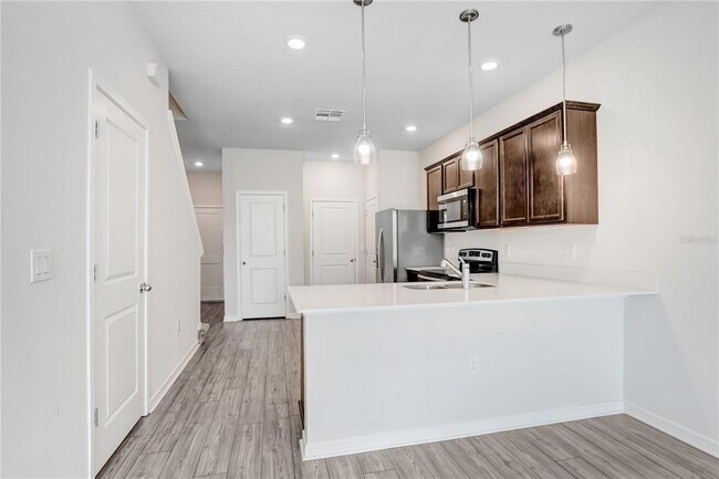 Building Photo - 5461 Elmview Xing