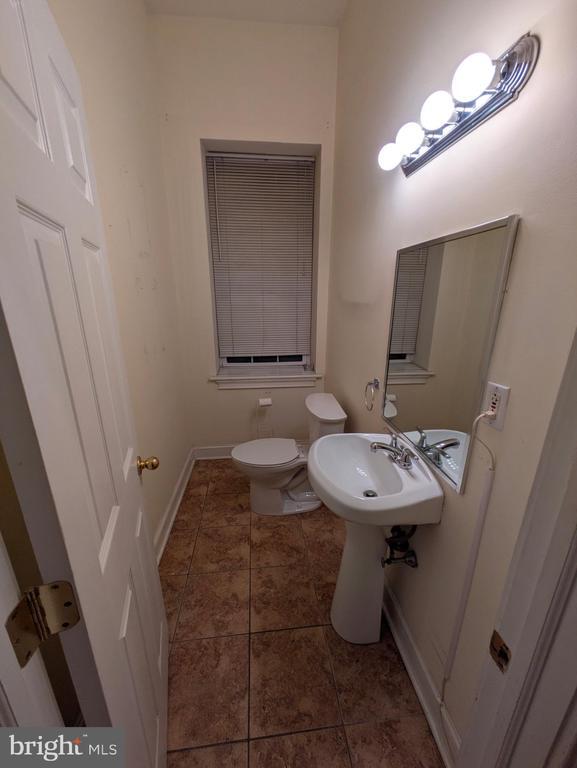 Foto del edificio - 2622 Poplar St