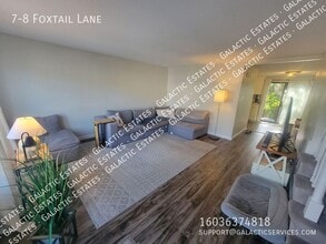Building Photo - 7-8 Foxtail Ln