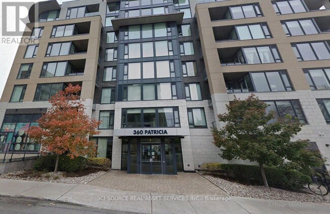 Building Photo - 360-360 Patricia Ave