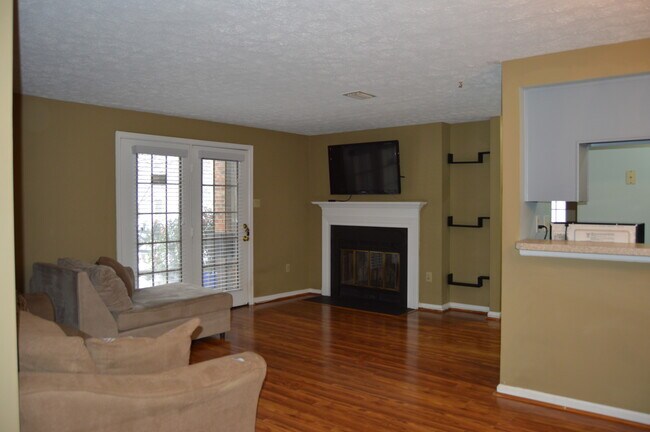 Building Photo - 18708 Caledonia Ct