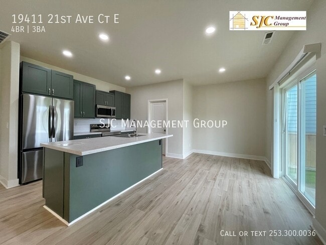 Building Photo - 19411 21st Ave Ct E