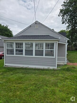 Building Photo - 38 Mohican Rd