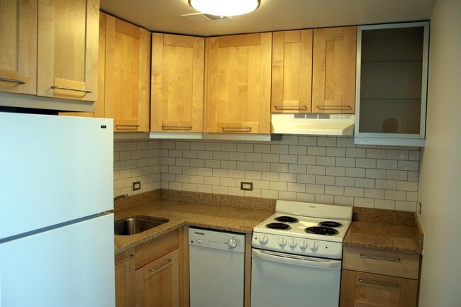 Interior Photo - The Blackwood