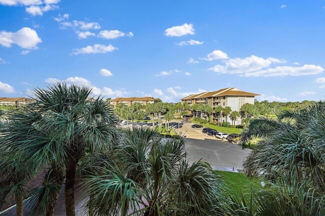 Building Photo - 2601 Marina Isle Way