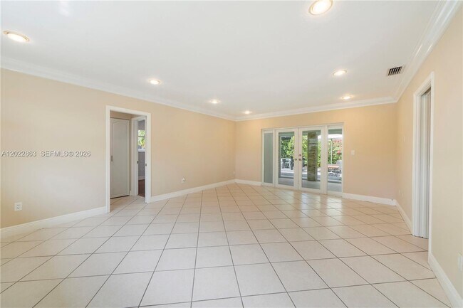 Building Photo - 7632 SW 96th Ct