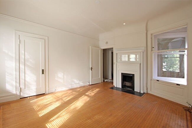 Photo - 304 Walnut St Apartment