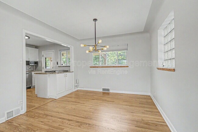 Building Photo - 1551 Krameria St
