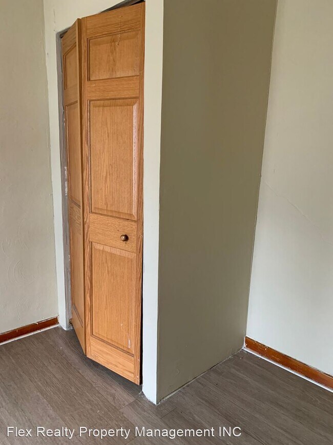 Foto del edificio - 2 br, 1 bath House - 3022 Chestnut Ave