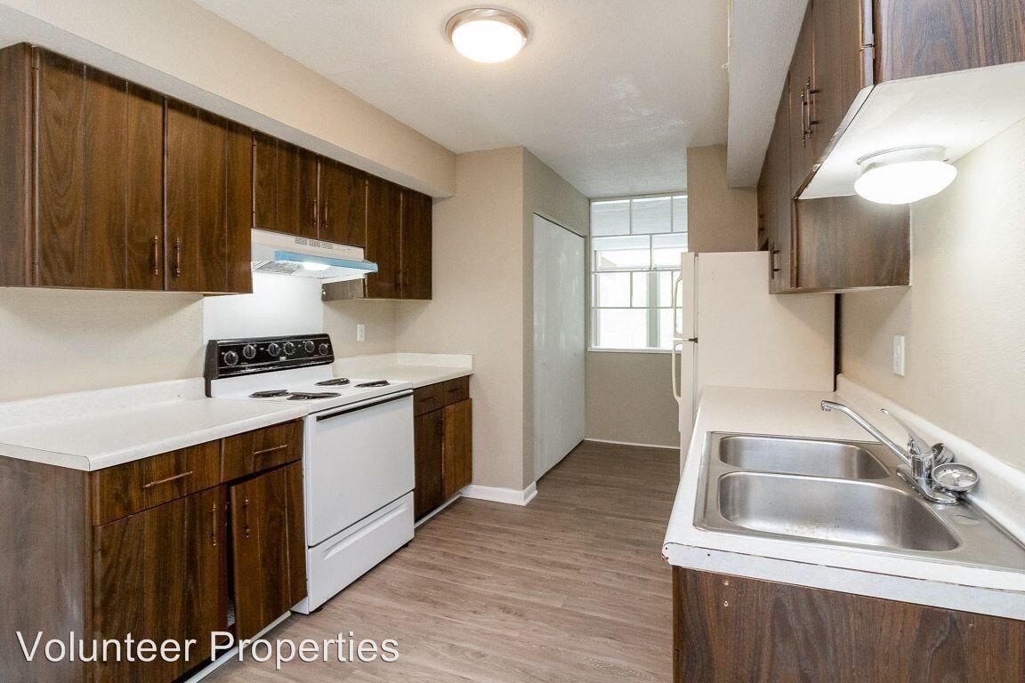Primary Photo - 3104 Bimini Pl
