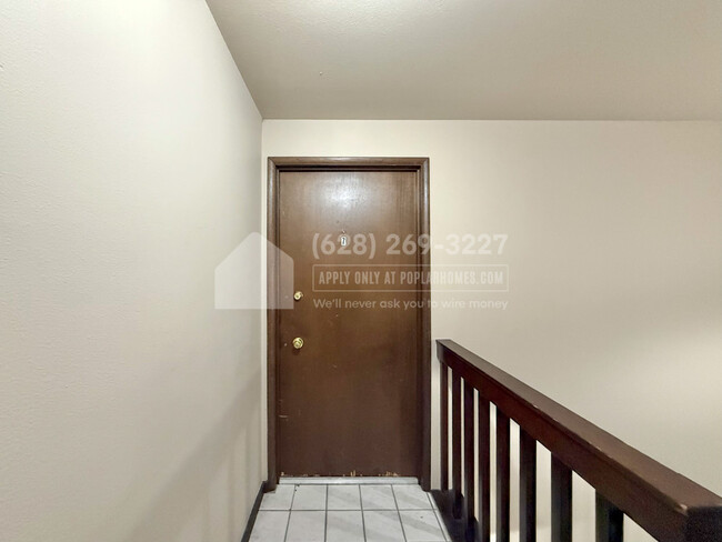 Foto del edificio - 6107 NE 194th Pl