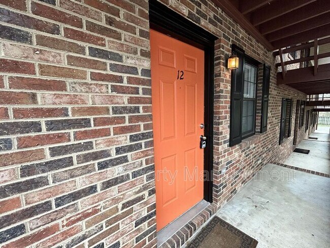 Foto del edificio - 204 Calhoun St