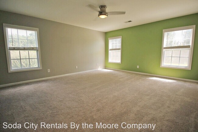 Building Photo - 4 br, 2 bath House - 116 Moores Creek Drive