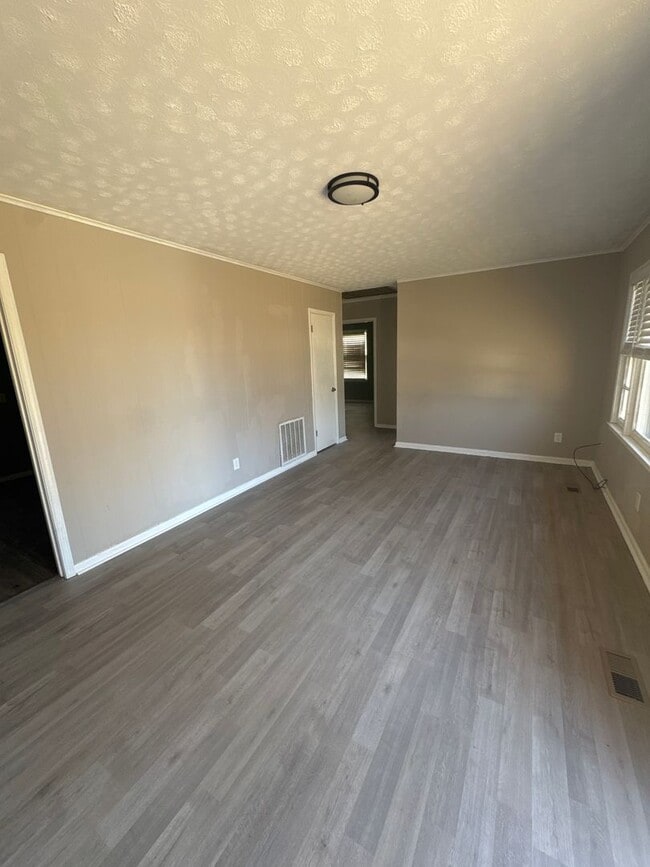 Building Photo - 4020 N 57th St