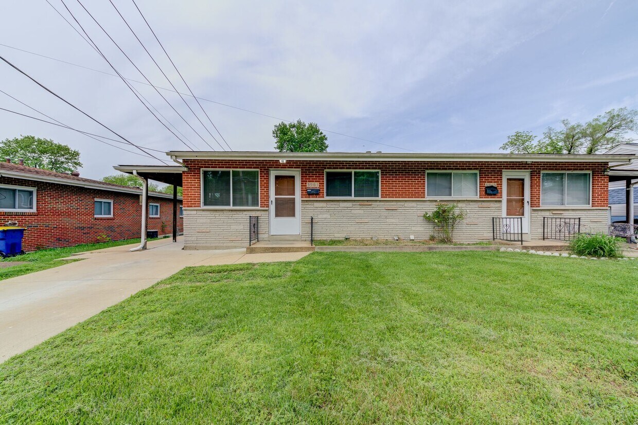 3961 Jane Ave Unit 3961, Saint Ann, MO 63074 Room for Rent in Saint
