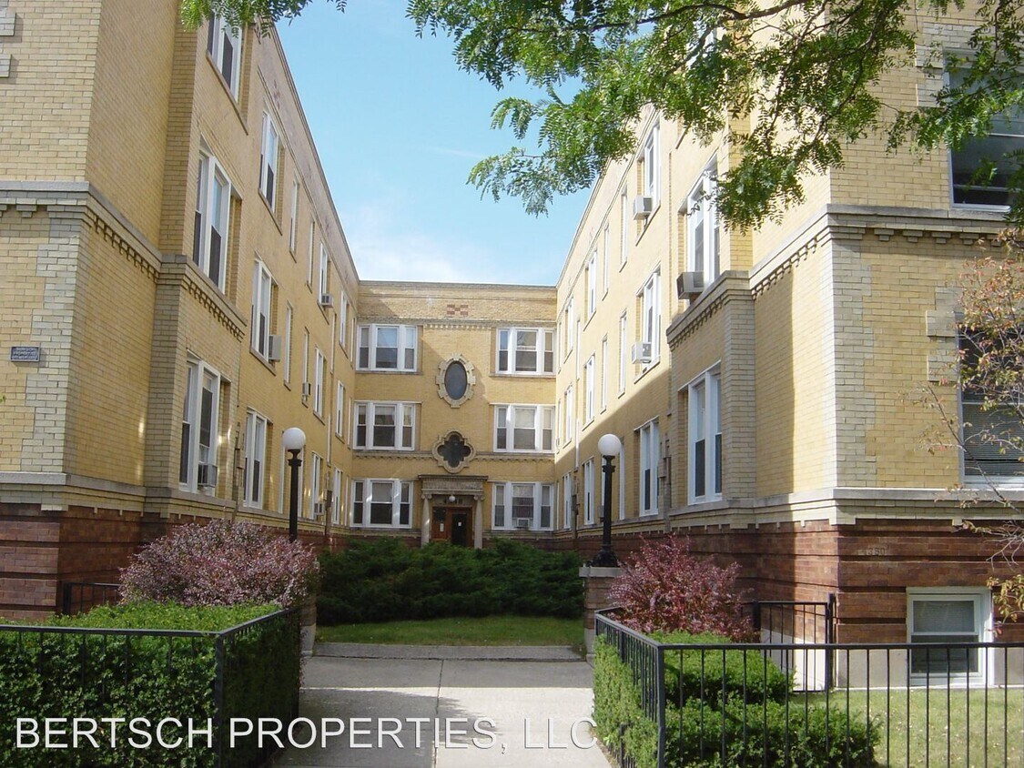 Foto principal - 4344 N Winchester Ave