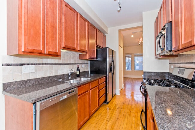 Building Photo - 3453 N Wolcott Ave