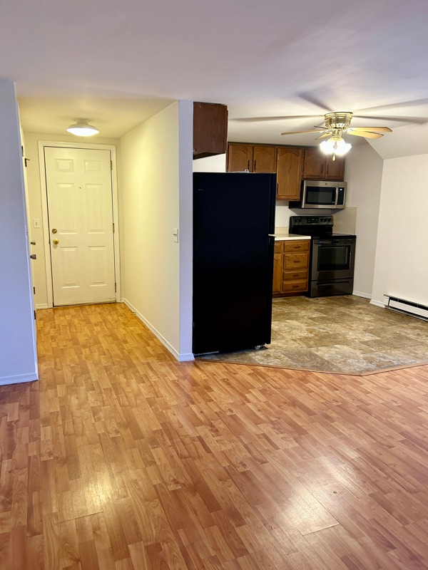 Building Photo - 115 1st Ave