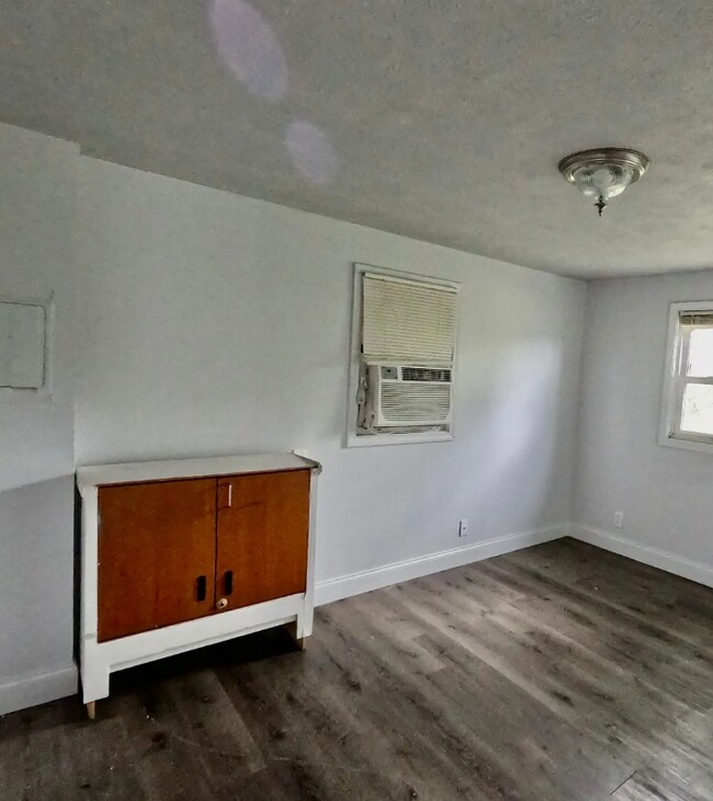 Foto del edificio - 1517 Tinkertown Ave