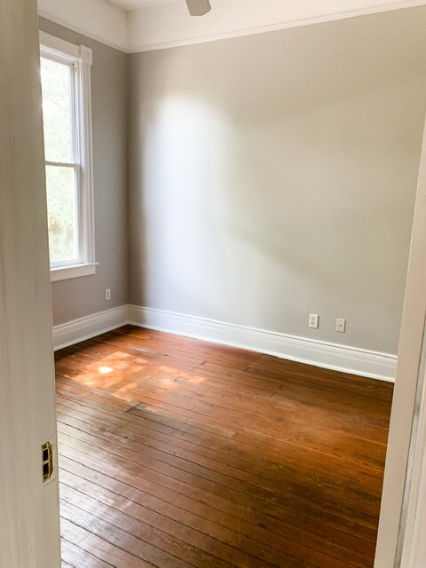 Foto del edificio - 2210 Barnard St