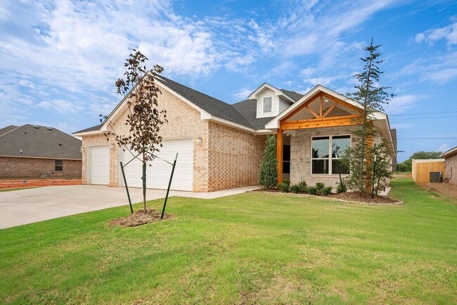 Building Photo - 4909 Misty Wood Ln