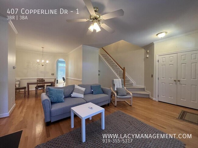 Foto del edificio - 407 Copperline Dr