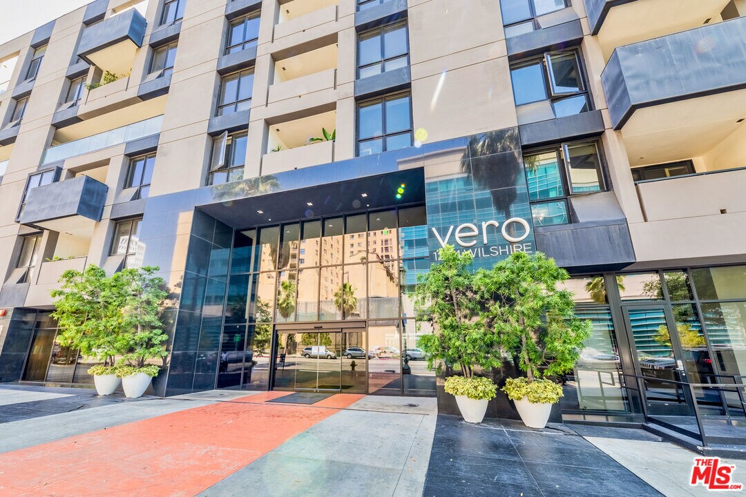 Foto principal - 1234 Wilshire Blvd