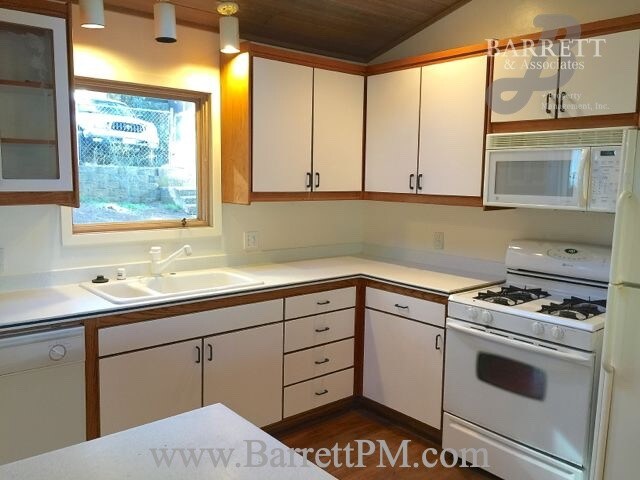 Building Photo - 10819 Gold Hill Dr