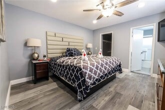 Building Photo - 6737 W Evanston Ave