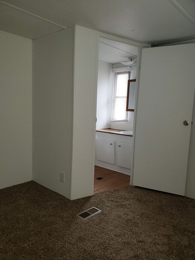 Foto del edificio - Ready to Move in