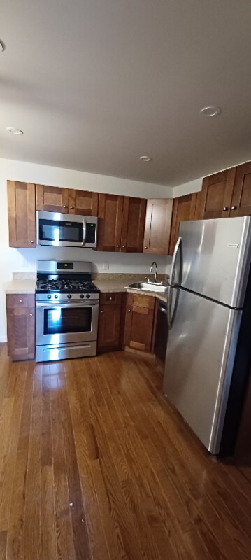 Foto del edificio - 51 W Main St