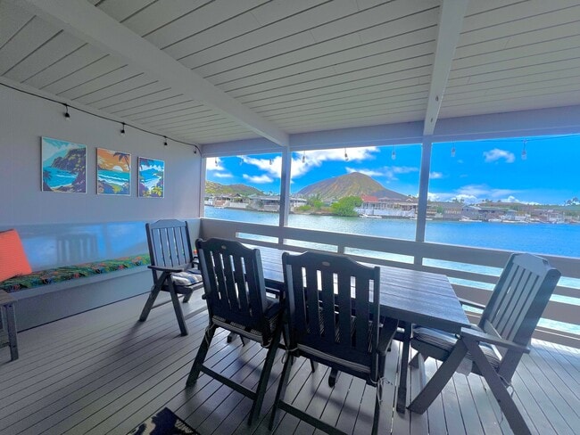 Photo - 437 Opihikao Pl (Honolulu, HI) House
