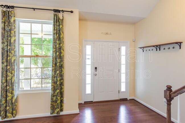 Foto del edificio - 110 Glenview Lane