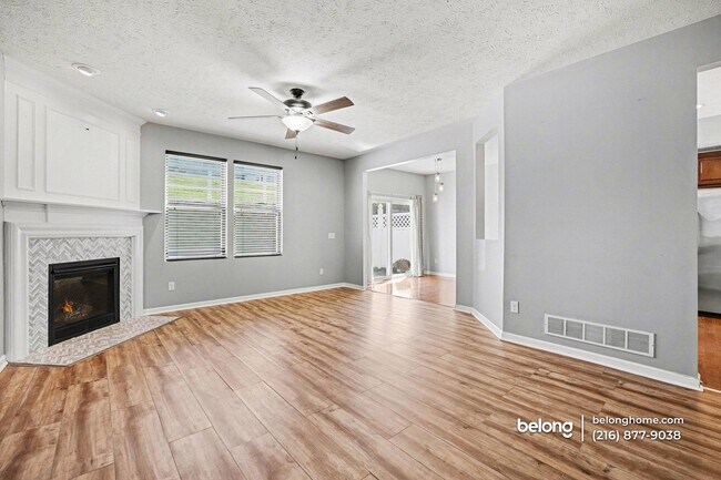 Foto del edificio - 461 Turner Dr