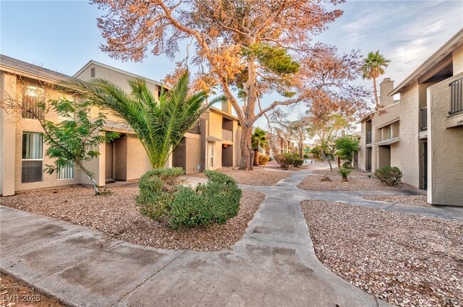 Building Photo - 587 Sellers Pl