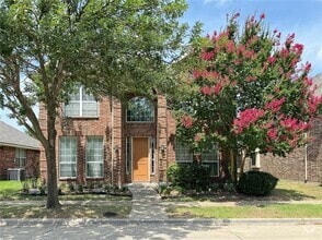 Building Photo - 3628 Vista Verde Tr