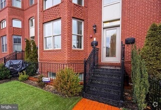 Building Photo - 1904 Vermont Ave NW