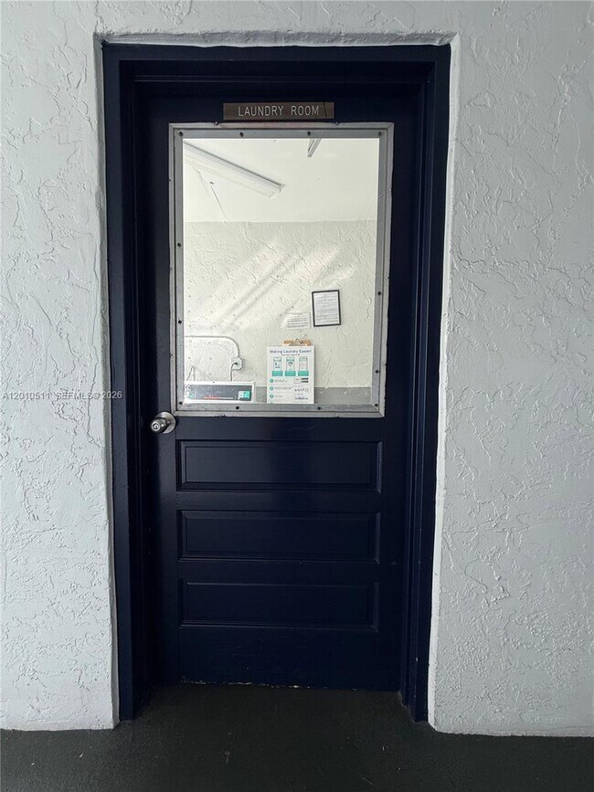 Building Photo - 8340 Sands Point Blvd