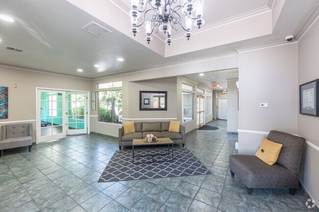 Lobby - Devonshire Apartment Homes