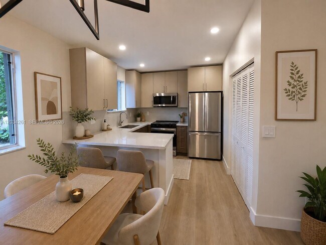 Foto del edificio - 13318 SW 152nd St